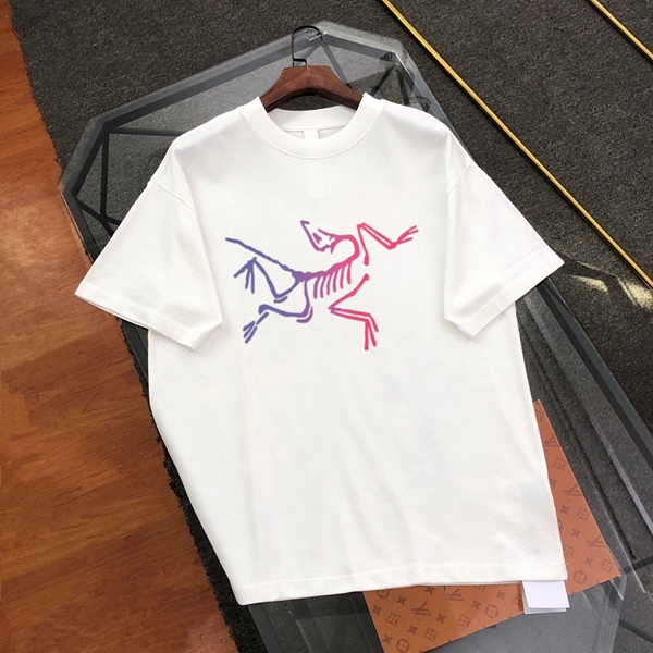 ブランドTシャツ正面デザイン